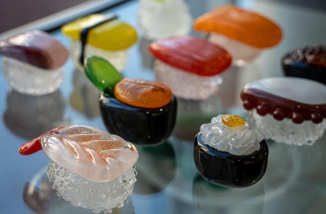 【コース２】　<富山市観光ツアー>ちょこたび富山Premium「すしのまちとやま」を巡る旅～ガラスの寿司×握り寿司×ます寿し食べ比べ～