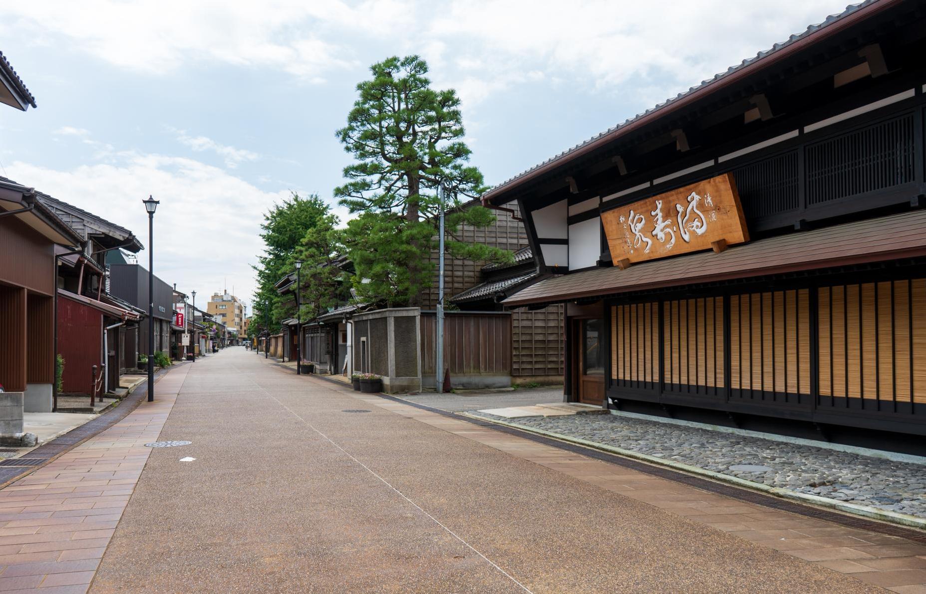 【コース３】　<富山市観光ツアー>ちょこたび富山Premium　北前船がもたらした豊かな文化と歴史浪漫の旅