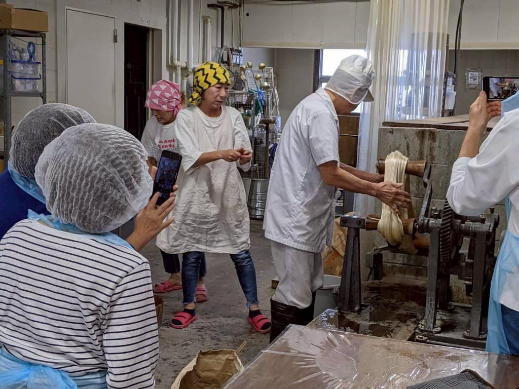 【コース５】　<富山市観光ツアー>ちょこたびPremium　はじめての「薬都富山」満喫ツアー